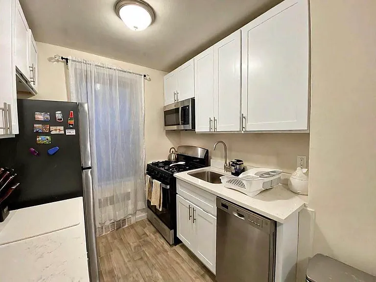 88-11 34th Ave #3A — Photo 4