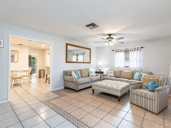 634 103rd AVE N, NAPLES, FL 34108