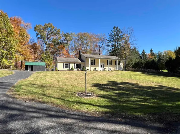 8 Kerens Hl, Elkins, WV 26241