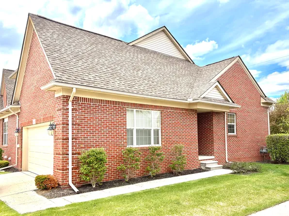 48610 Eastbridge Dr, Canton, MI 48188