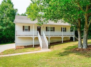 256 Farm Brook Ln, Dallas, GA 30157