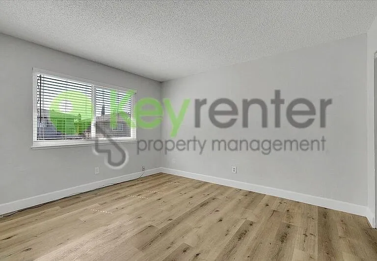 5731 Blachly Way #4 — Photo 11