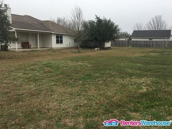 3rd image of 108 Guadalupe Dr
