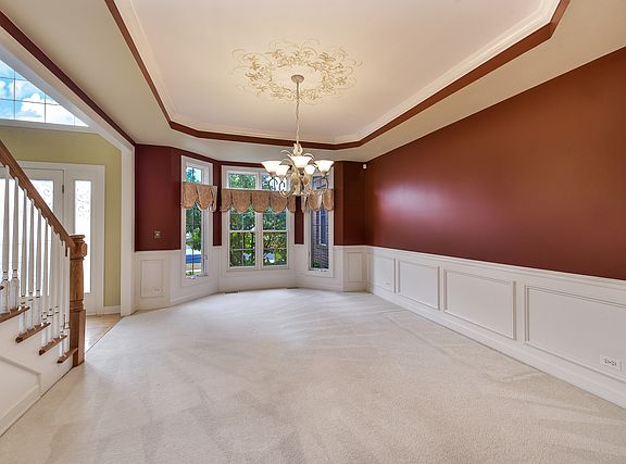 4th image of 2215 Brookwood Dr