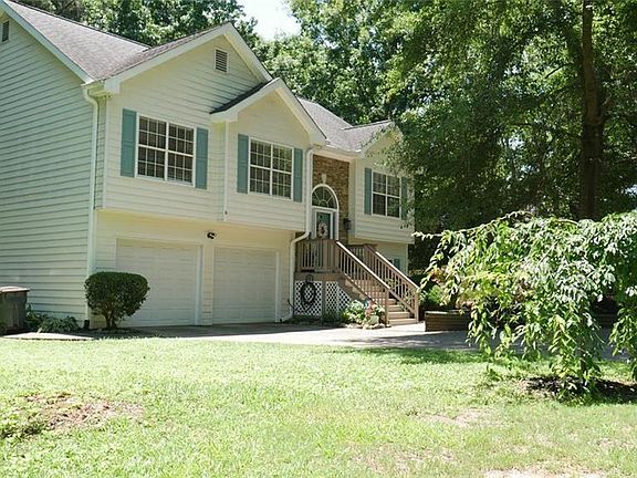 2nd image of 3257 Camens Way