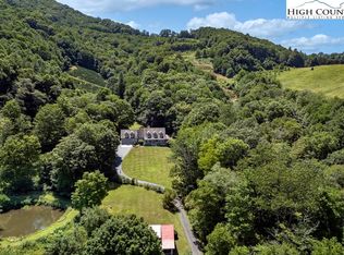 1195 Ivey Heights Rd, Newland, NC 28657