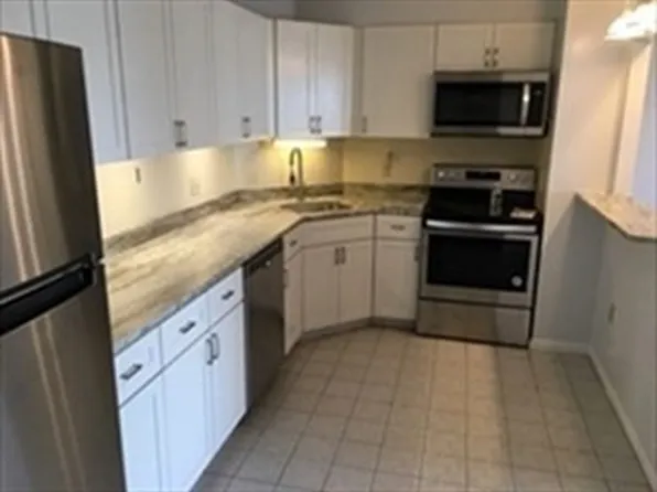 141 Coolidge Ave #718, Watertown, MA 02472