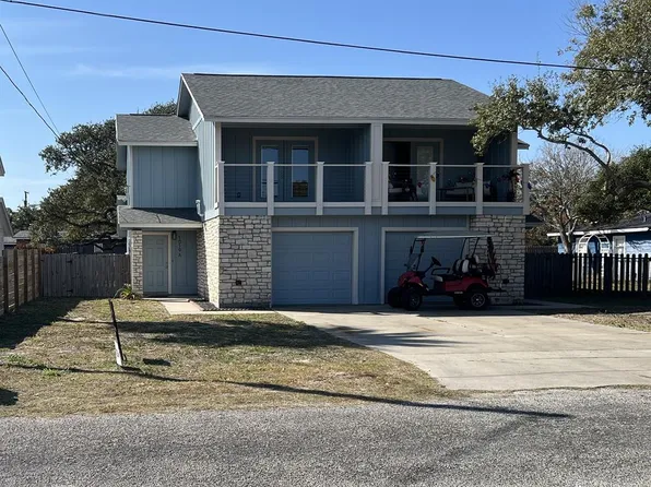 1019A N Allen St #A, Rockport, TX 78382
