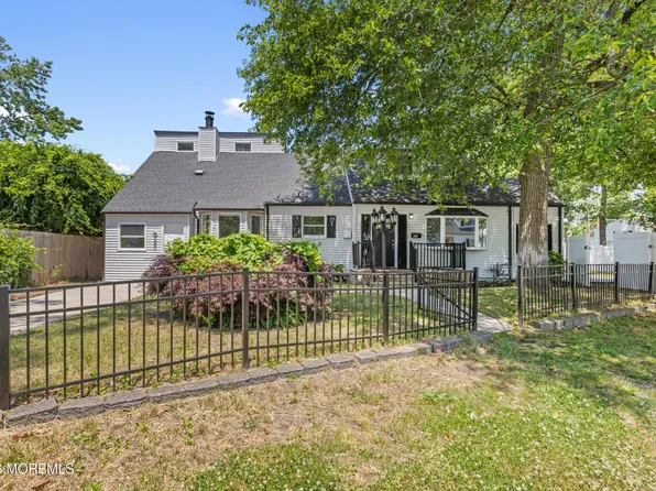 55 11th Street, Hazlet, NJ 07734