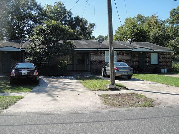 2nd image of 3238 Rayford St