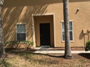 16304 Fairford Palms Ct, Tampa, FL 33647