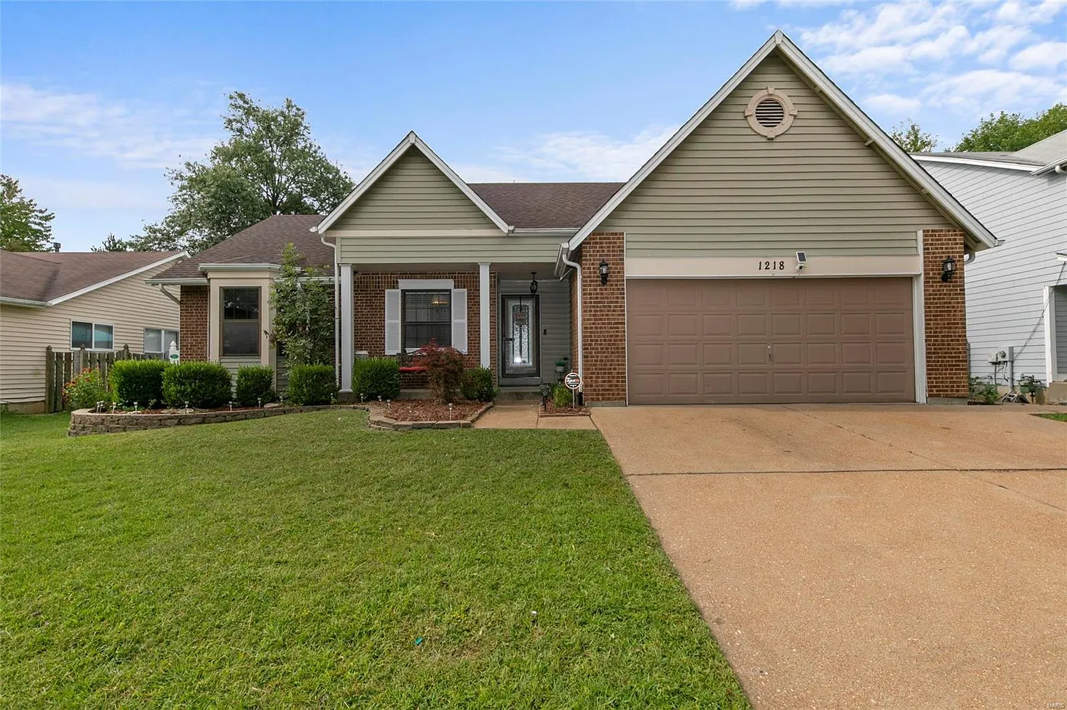 1218 Spartina Dr photo 1