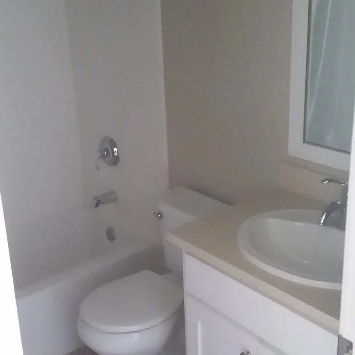 2 bed, 2.5 bath, 1245 sqft, $3,400 — Photo 2