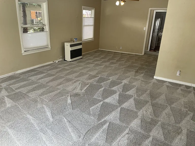 5319 Dunsmuir Ave — Photo 2