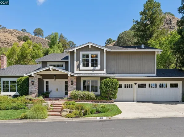 1718 Rockspring Pl, Walnut Creek, CA 94596