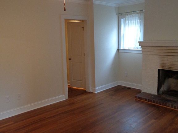 2nd image of 1408 Shawnee St