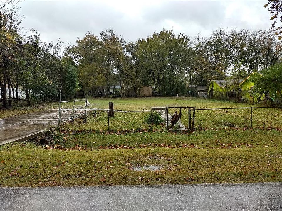 1st image of 2622 Goldenrod St