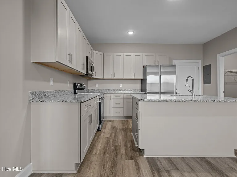 2272 Dolphin Shores Dr SW #402 — Photo 20
