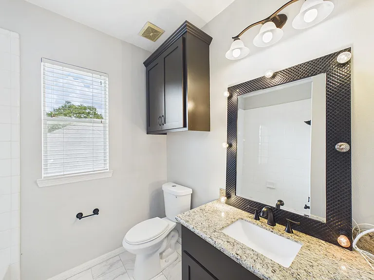 6206 Canyon Run Ct — Photo 32