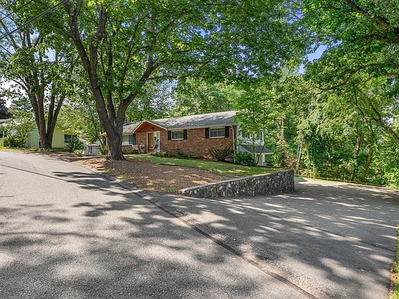 2nd image of 31 Pacella Dr