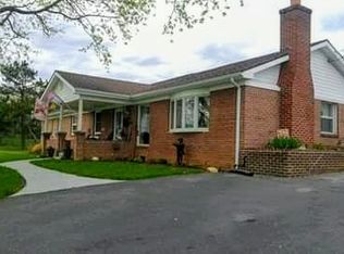 111 Carters Ln, Stephens City, VA 22655