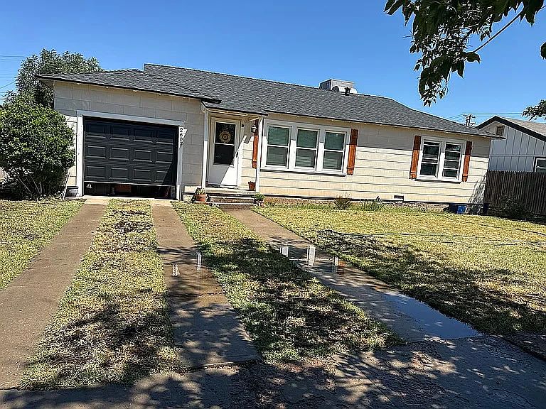 1st image of 2602 Holloway Ave
