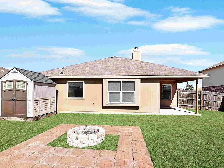 504 W Libra Dr — Photo 17