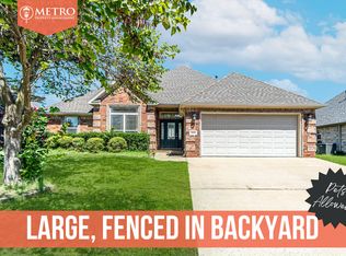 1141 Torbay Trce, Centerton, AR 72719