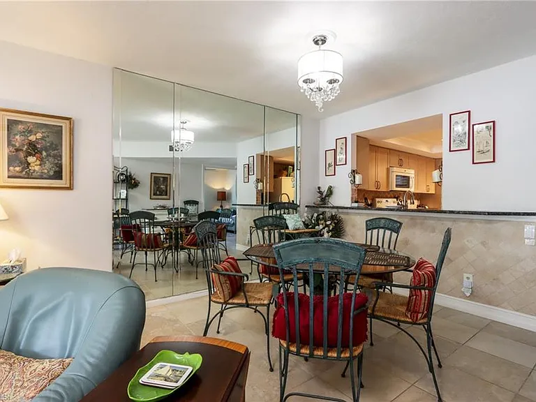 505 Lake Louise Cir #101 — Photo 8