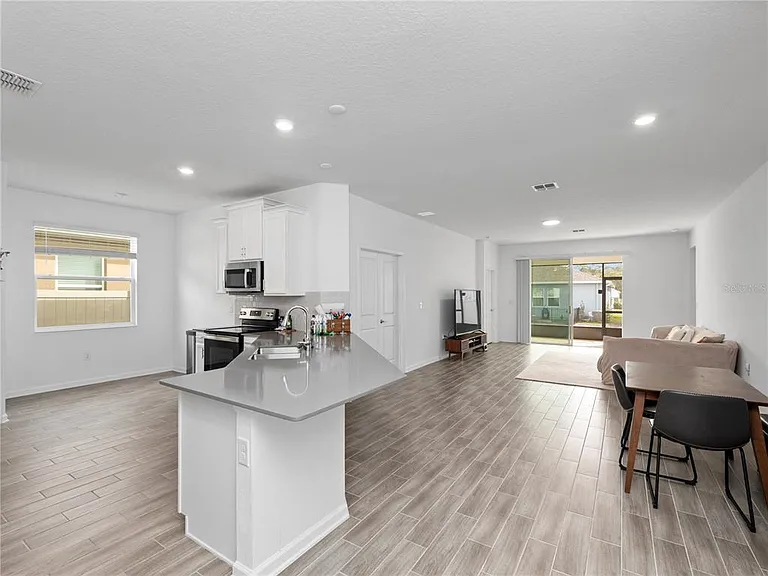6308 Chirpine Ln — Photo 9