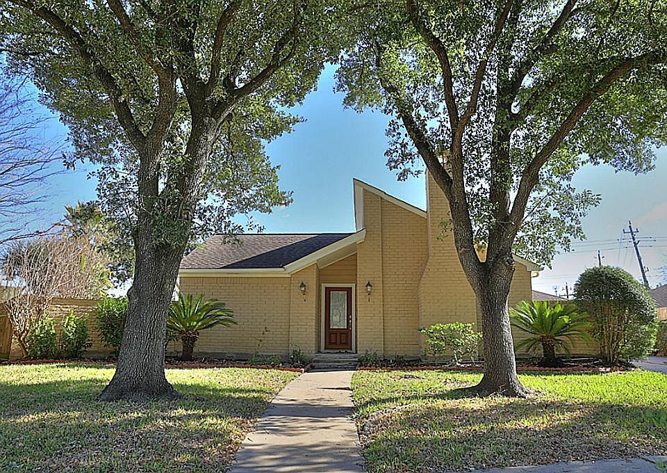 1st image of 11306 Briar Rose Dr