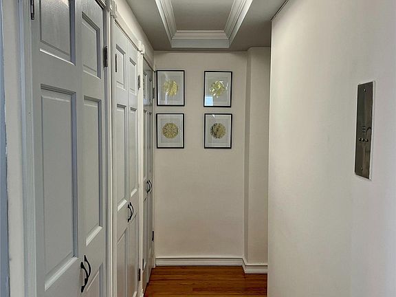 4th image of 8111 45th Ave #7G