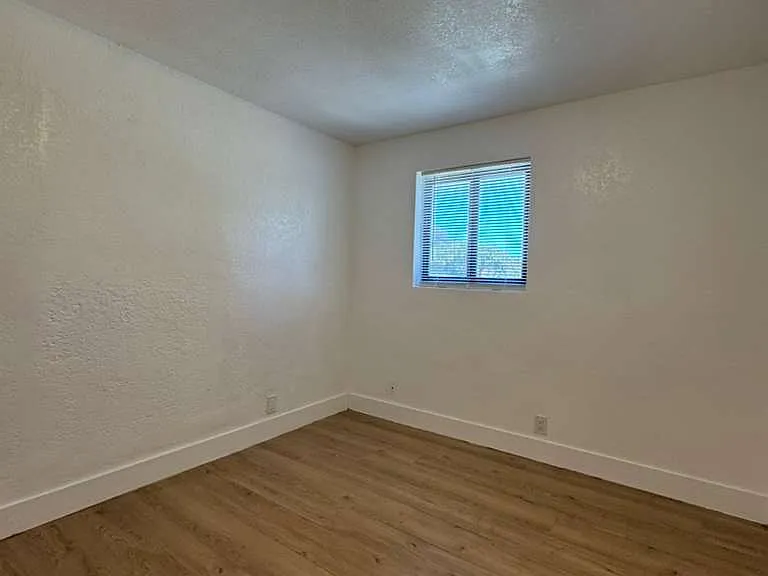 3039 Avenue J #4 — Photo 6