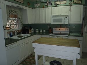 4th image of 1023 Starmount Ave