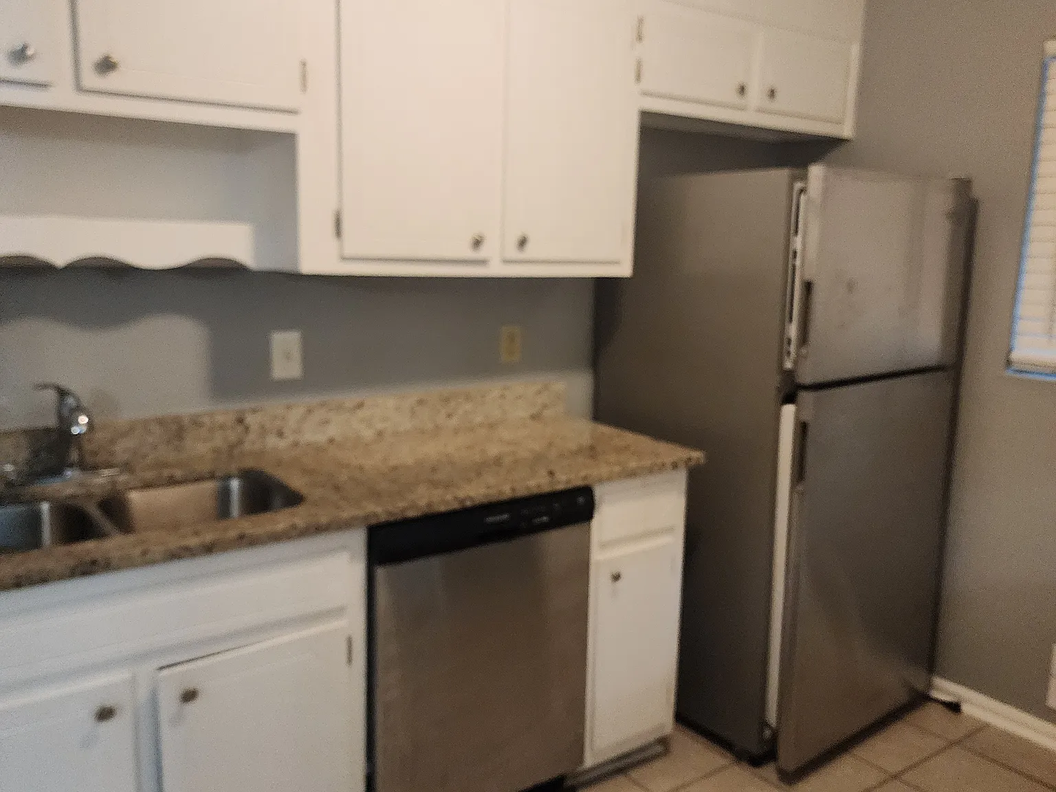4 bed, 1525 sqft, $2,200 — Photo 2