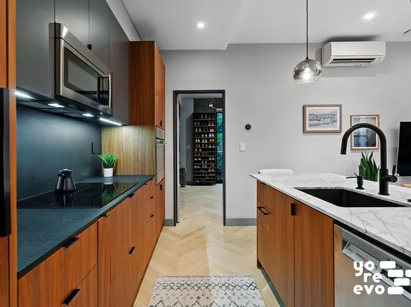 105 E 19th St APT 3C, New York, NY 10003