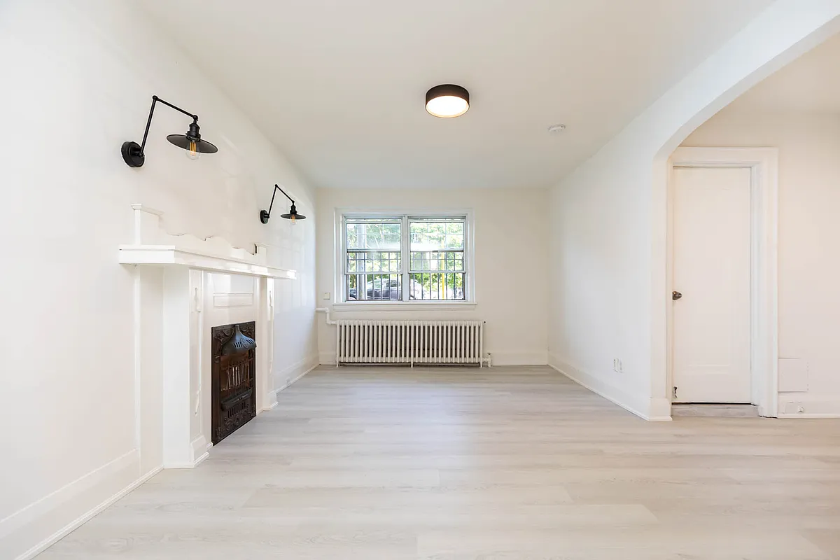 Building Photo - 15 Hubbard Blvd #4