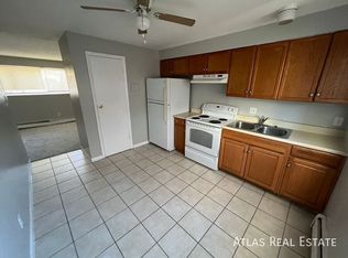 318 Bonnie Ct APT 1, Colorado Springs, CO 80916