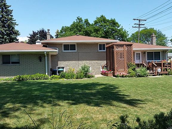 3rd image of 20800 Ardmore Park Dr