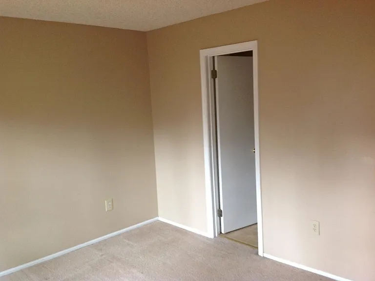 Back bedroom