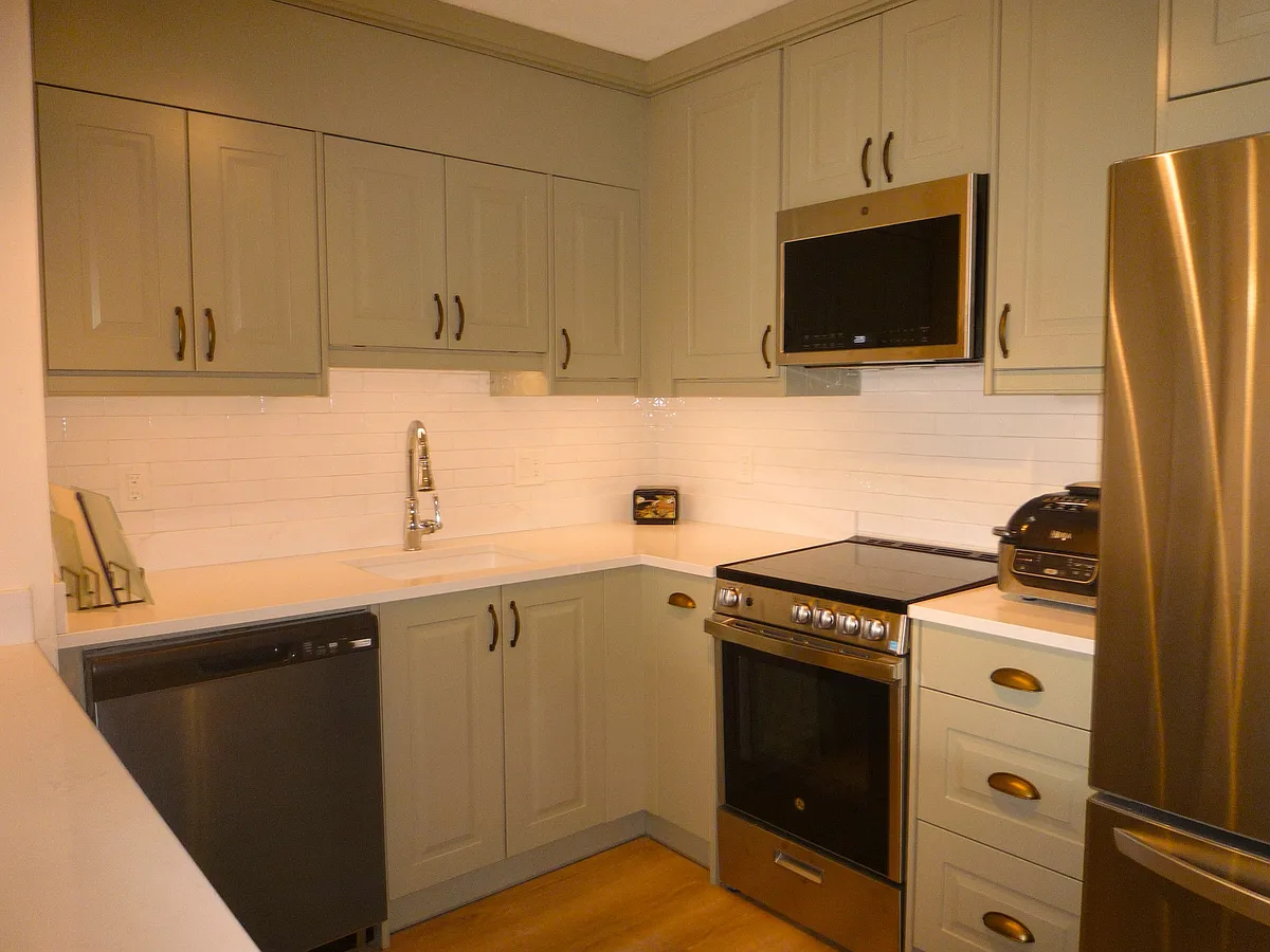 Building Photo - 29 Concord Ave #412