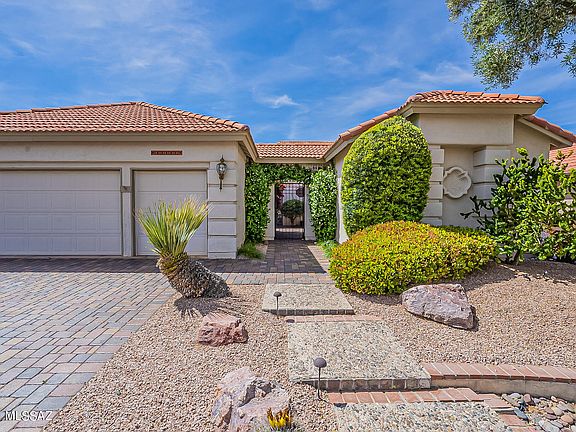 2nd image of 65489 E Desert Side Dr