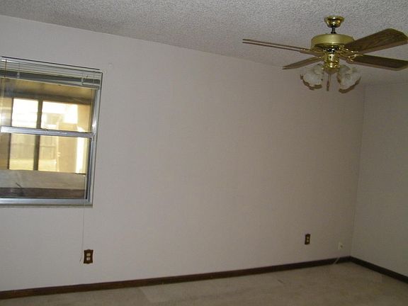 5th image of 1633 Morningside Dr