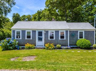 58 Indian Trl, Dennis Port, MA 02639