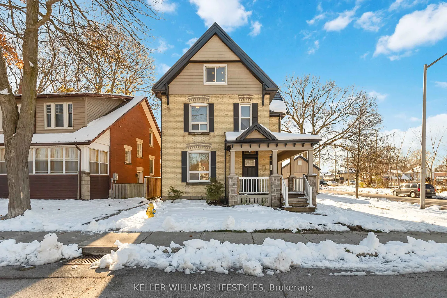 79 Beaconsfield Ave photo 1