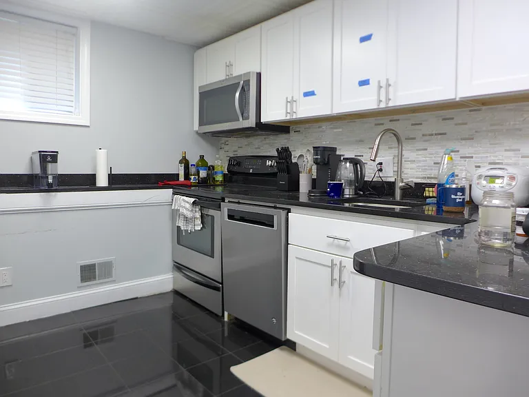 17 Story St #1 — Photo 14