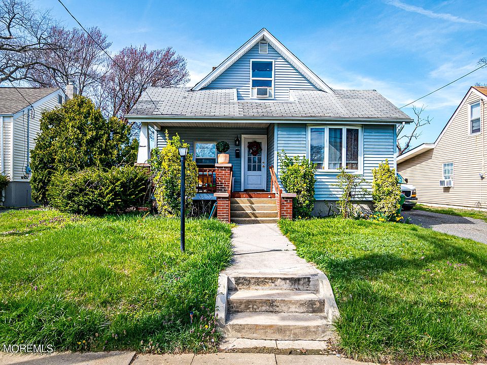 2nd image of 1411 10th Avenue