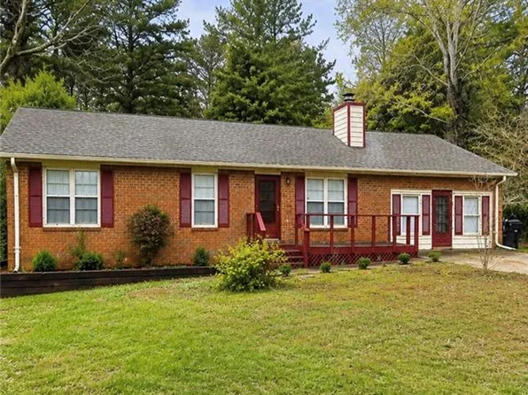 6147 Dorchester Dr, Rex, GA 30273