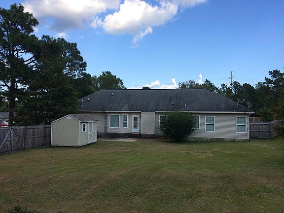 2nd image of 107 Rosewood Cir
