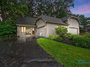 2921 Stoneleigh Dr #2921, Toledo, OH